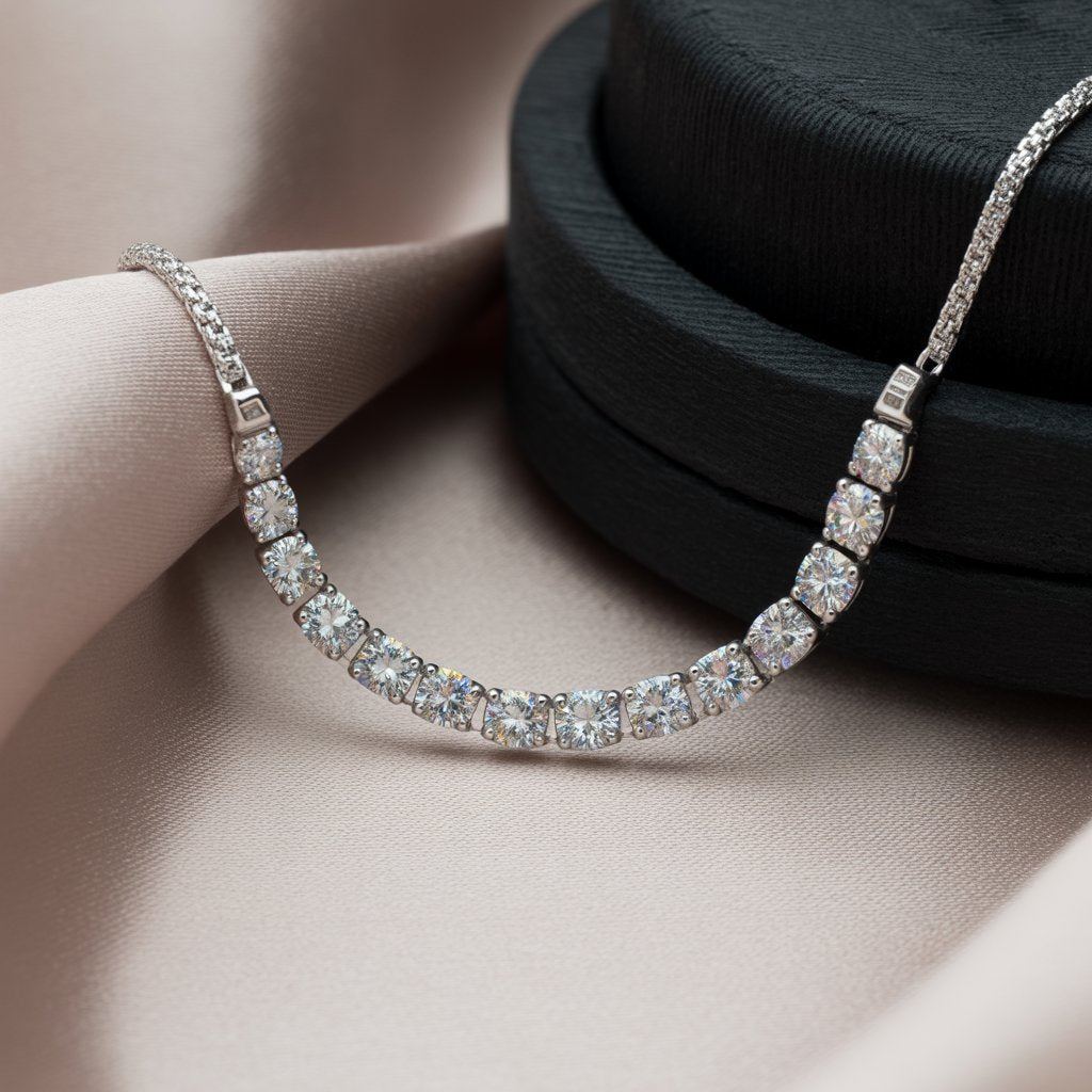 Moissanite and Sterling Silver 925: The Perfect Blend of Sparkle and Sophistication