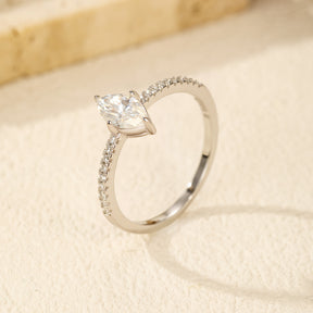 Conjunto de anillo y pendientes Viora con colgante elegante | Plata 925