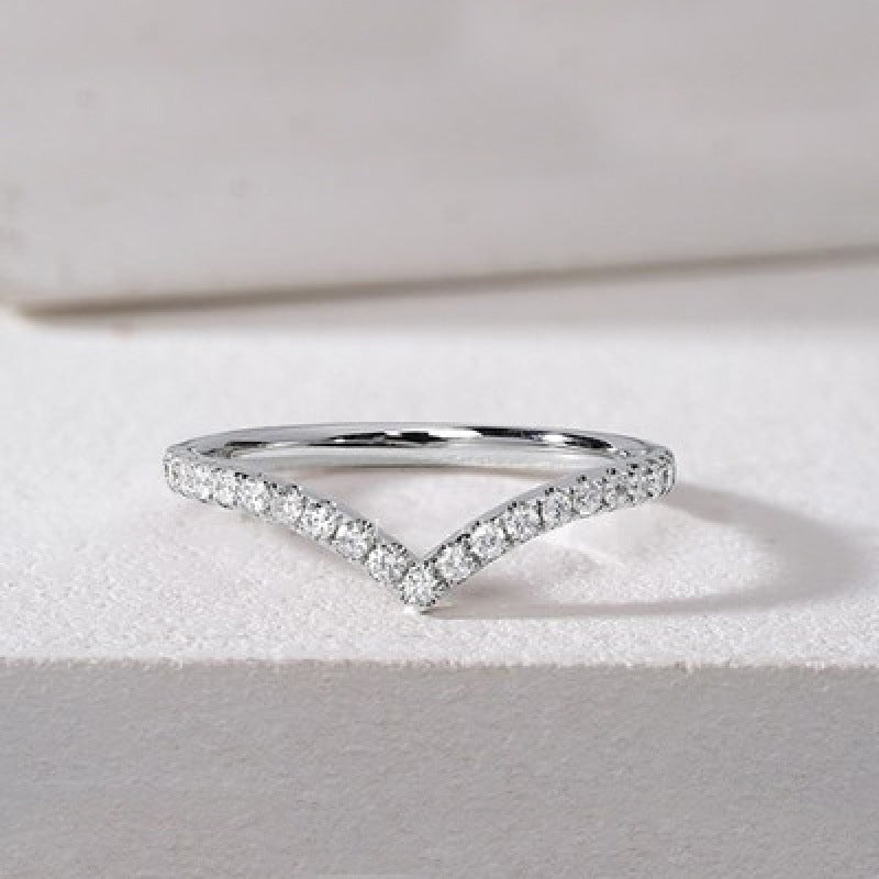 Anel Viora V-shaped | Prata 925 com Diamante Eco-friendly