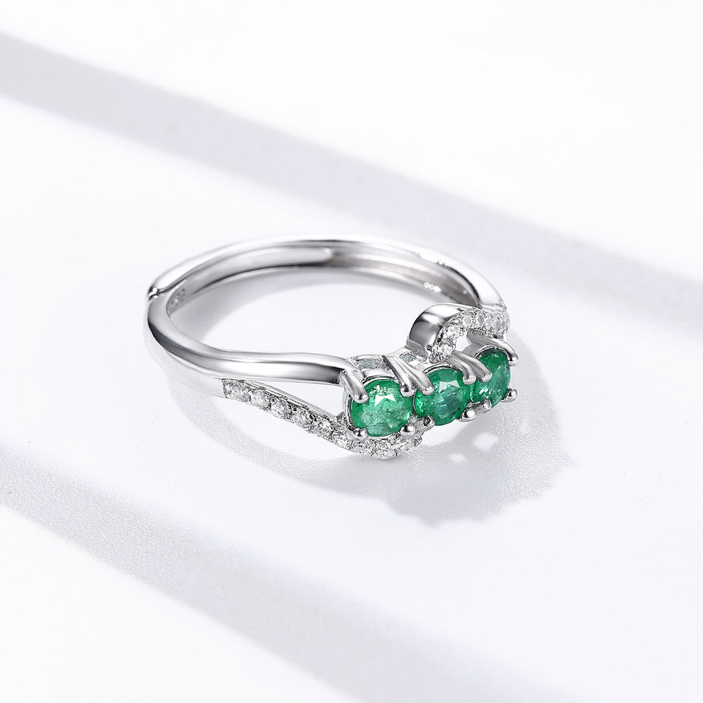 Anel Viora Bellea | Prata 925 com Pedra Central 3mm em Estilo Delicado
