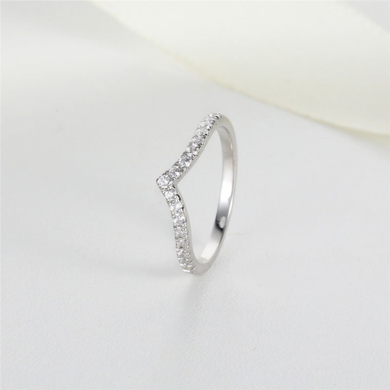 Anel Viora V-shaped | Prata 925 com Diamante Eco-friendly