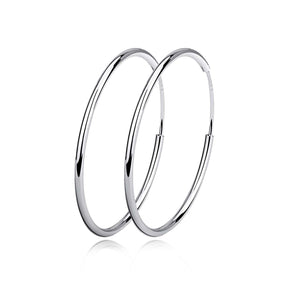 Pendientes Viora Circula | Aros de plata 925 con baño de oro blanco pulido