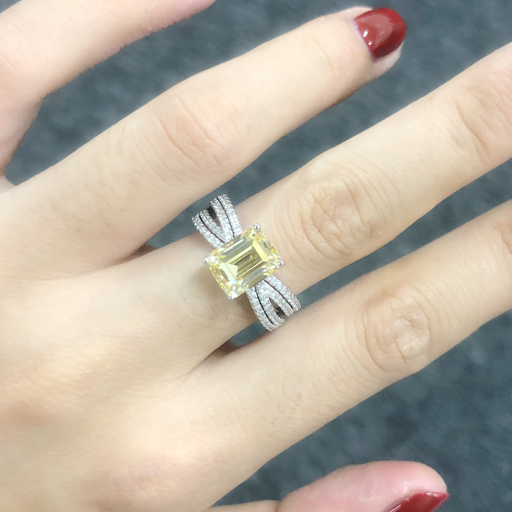 Anillo Viora Solis | Plata 925 con piedra amarilla de lujo de 5 quilates