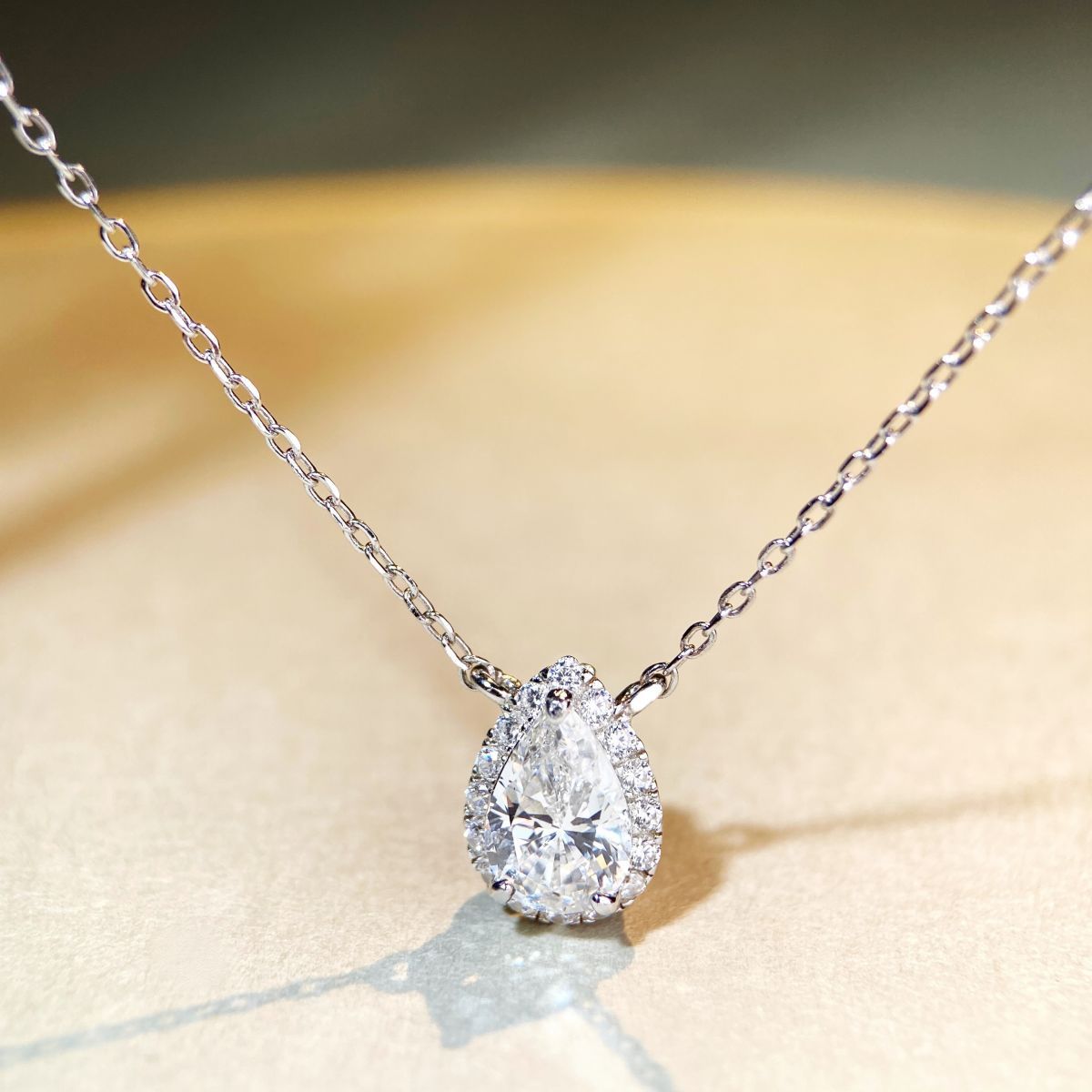 Collar Viora Drop | Plata 925 con diamante ecológico