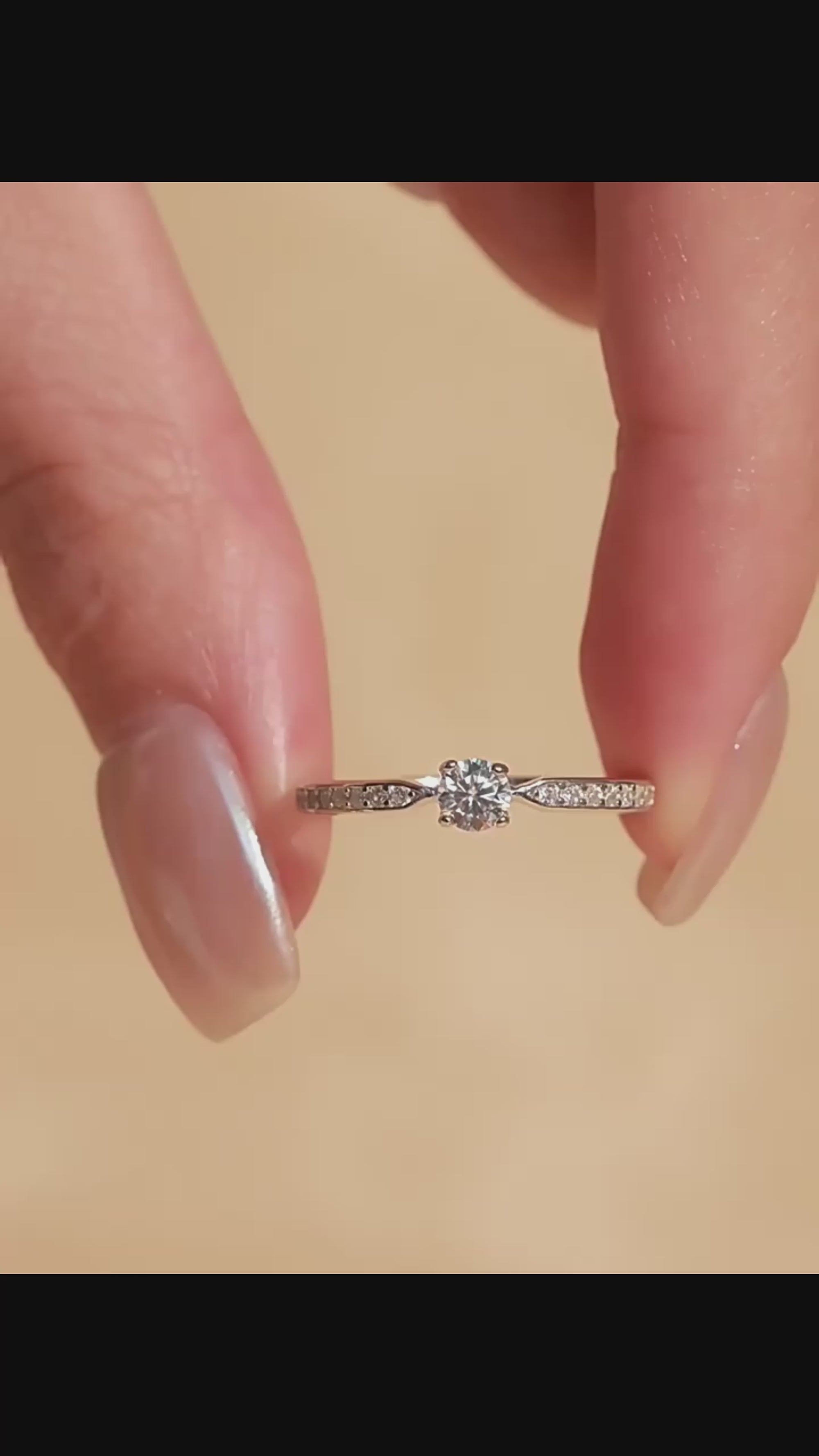 Anillo Viora Elegance | Plata 925 con diamante ecológico